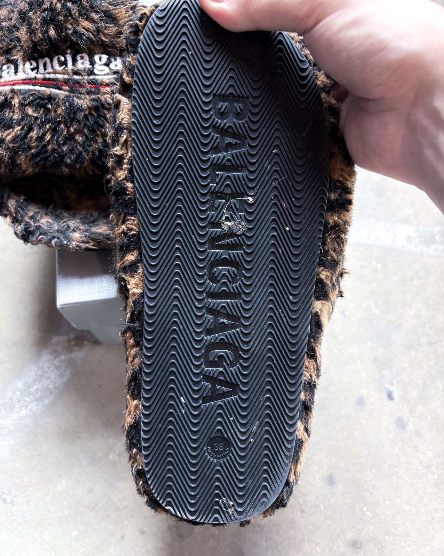 LEOPARD POLITICAL CAMPAIGN FURRY SLIDERS