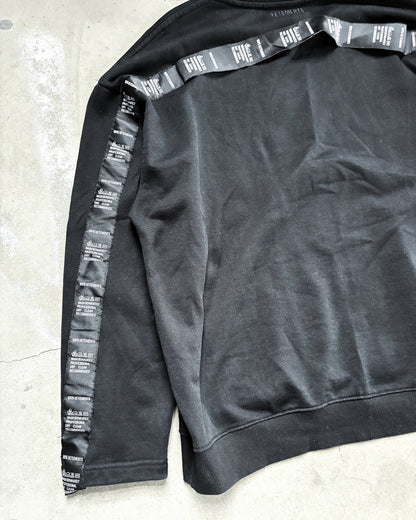 A/W18 TAPE SWEATER