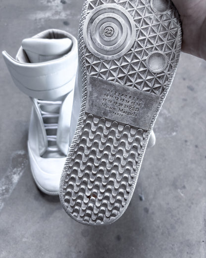 S/S26 WHITE LEATHER FUTURES