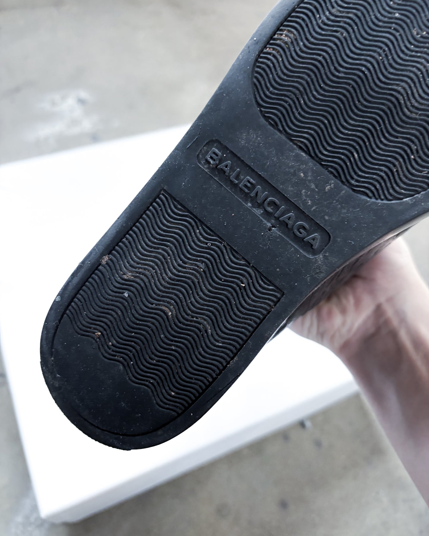 BLACK CALFSKIN ARENA HIGH