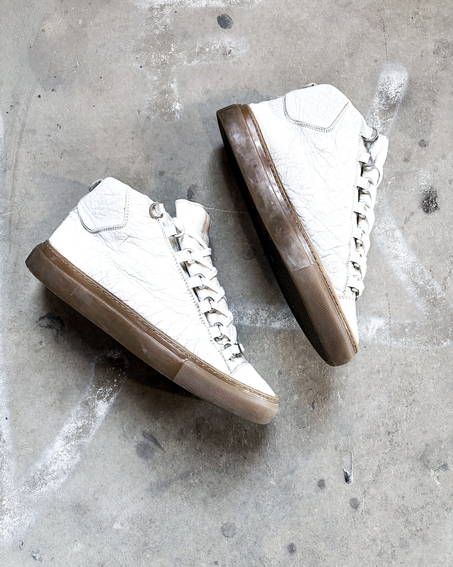 WHITE GUM ARENA HIGH TOP