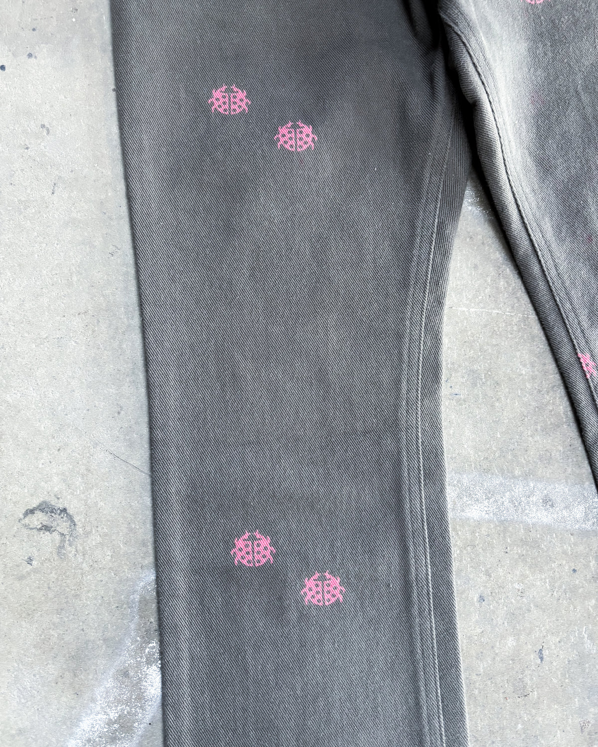 AW01 D.A.V.F LADYBUG PANTS