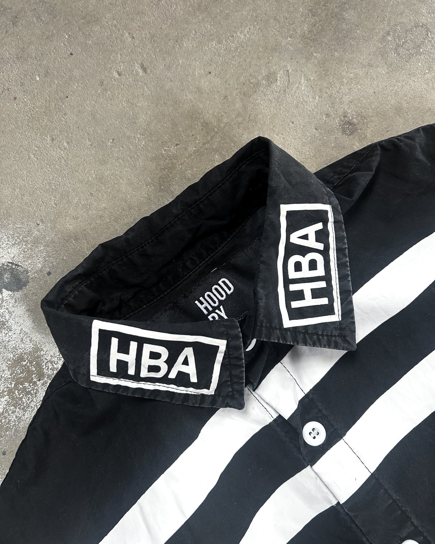 HBA BUTTON UP