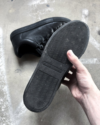 BLACK ARENA LOW
