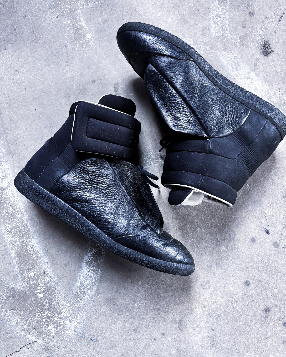 F/W16 TWO TONE BLACK FUTURES