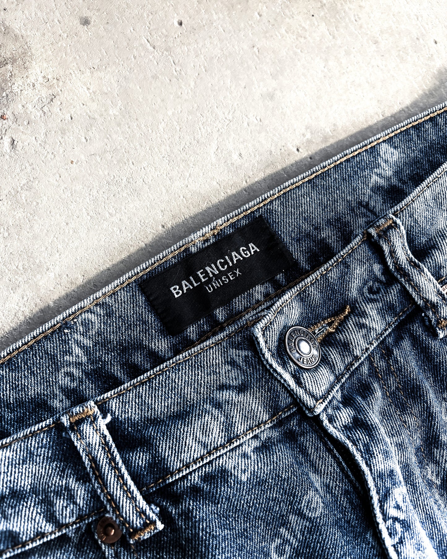 F/W22 MONOGRAM BAGGY DENIM