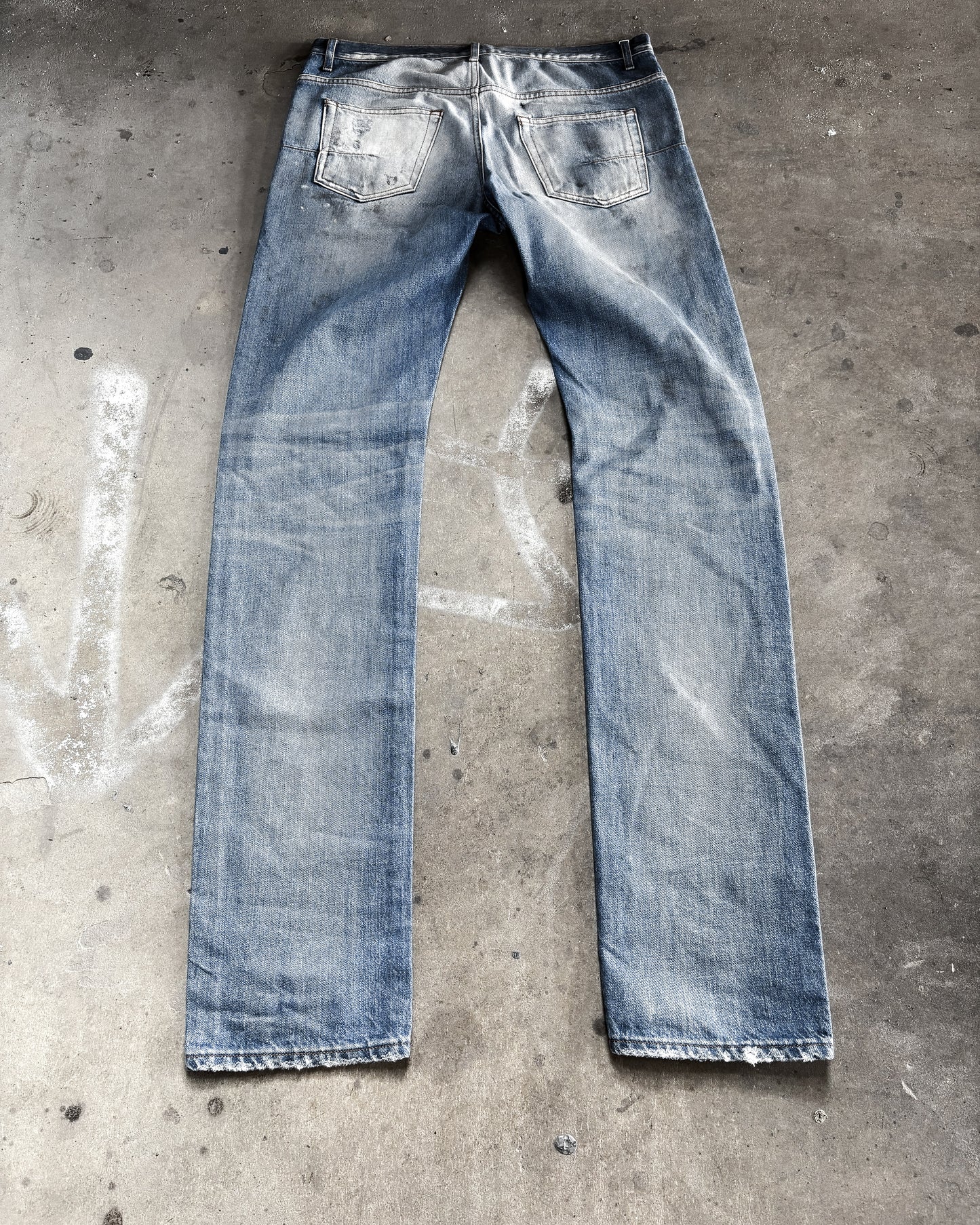 AW11 DIRTY MUDWASH DENIM