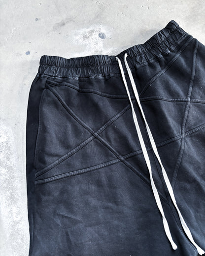 F/W21 PENTAGRAM SHORTS