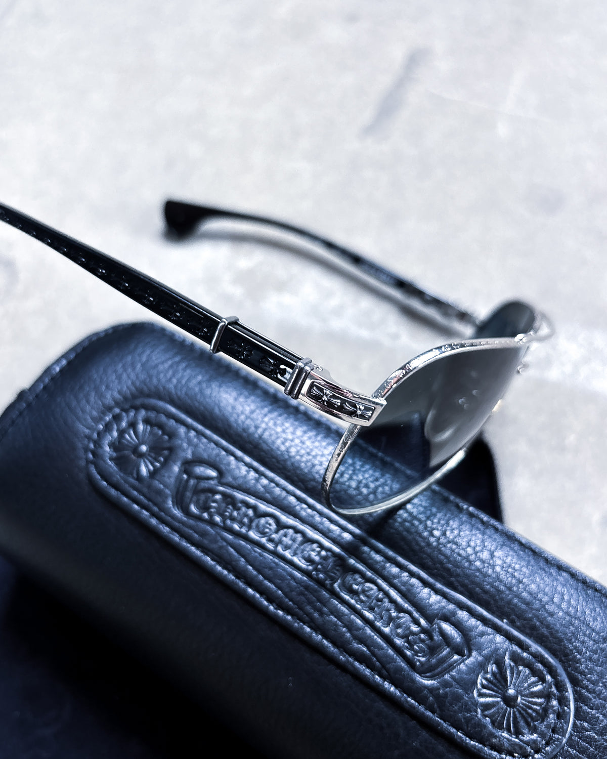 ‘GRAND BEAST’ AVIATOR GLASSES