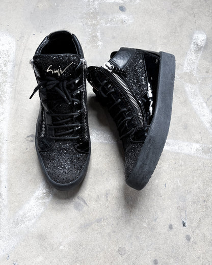 BLACK GLITTER ZIP HIGH TOPS