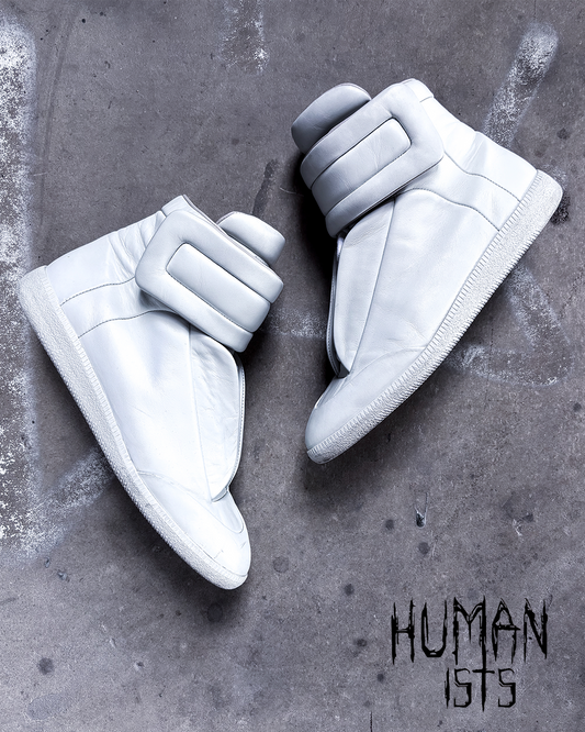 S/S26 WHITE LEATHER FUTURES