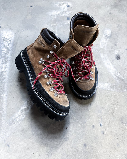 A/W22 CANADIAN HIKING BOOTS