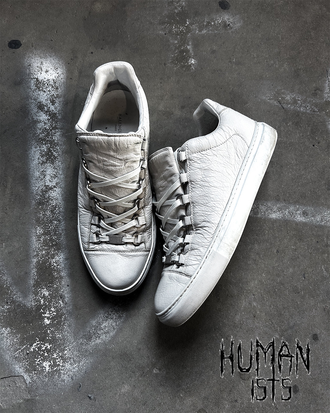 WHITE ARENA LOW
