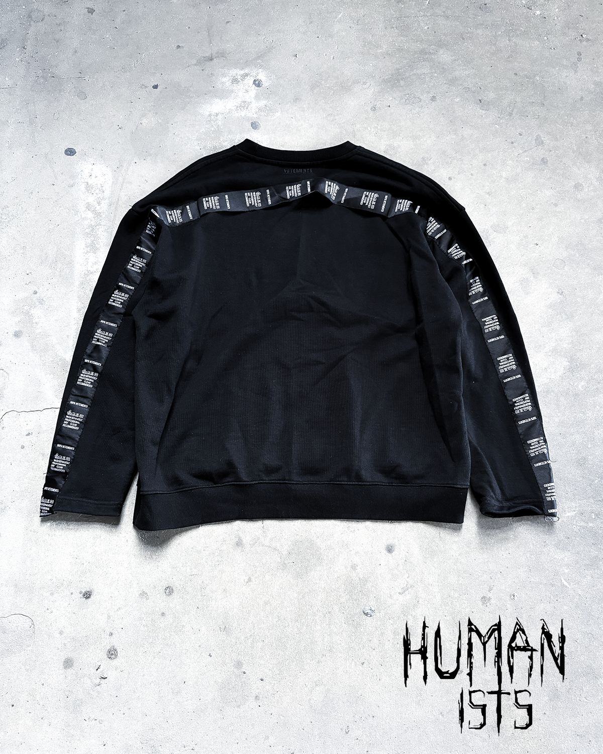 A/W18 TAPE SWEATER