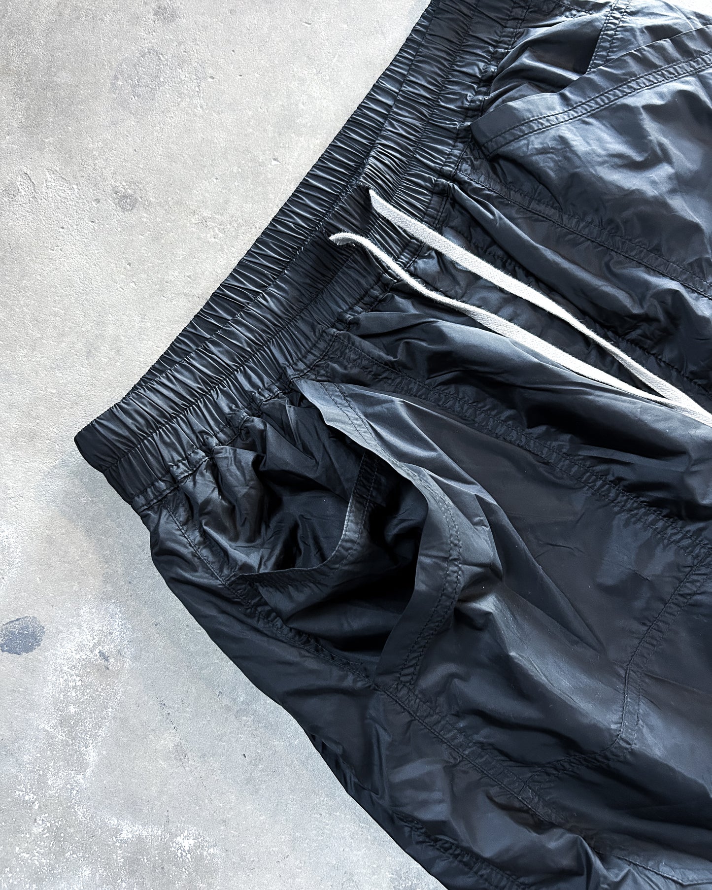 NYLON LOUNGE PANTS