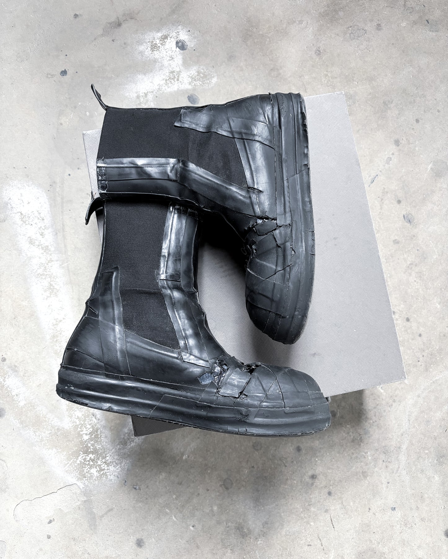 F/W20 PERFORMA TAPE BOZO SNEAKS