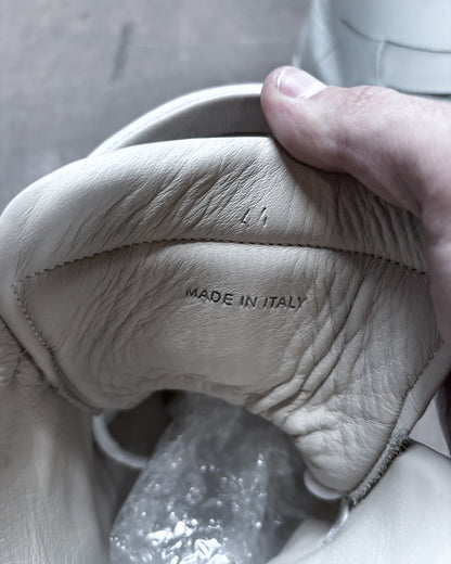 S/S26 WHITE LEATHER FUTURES