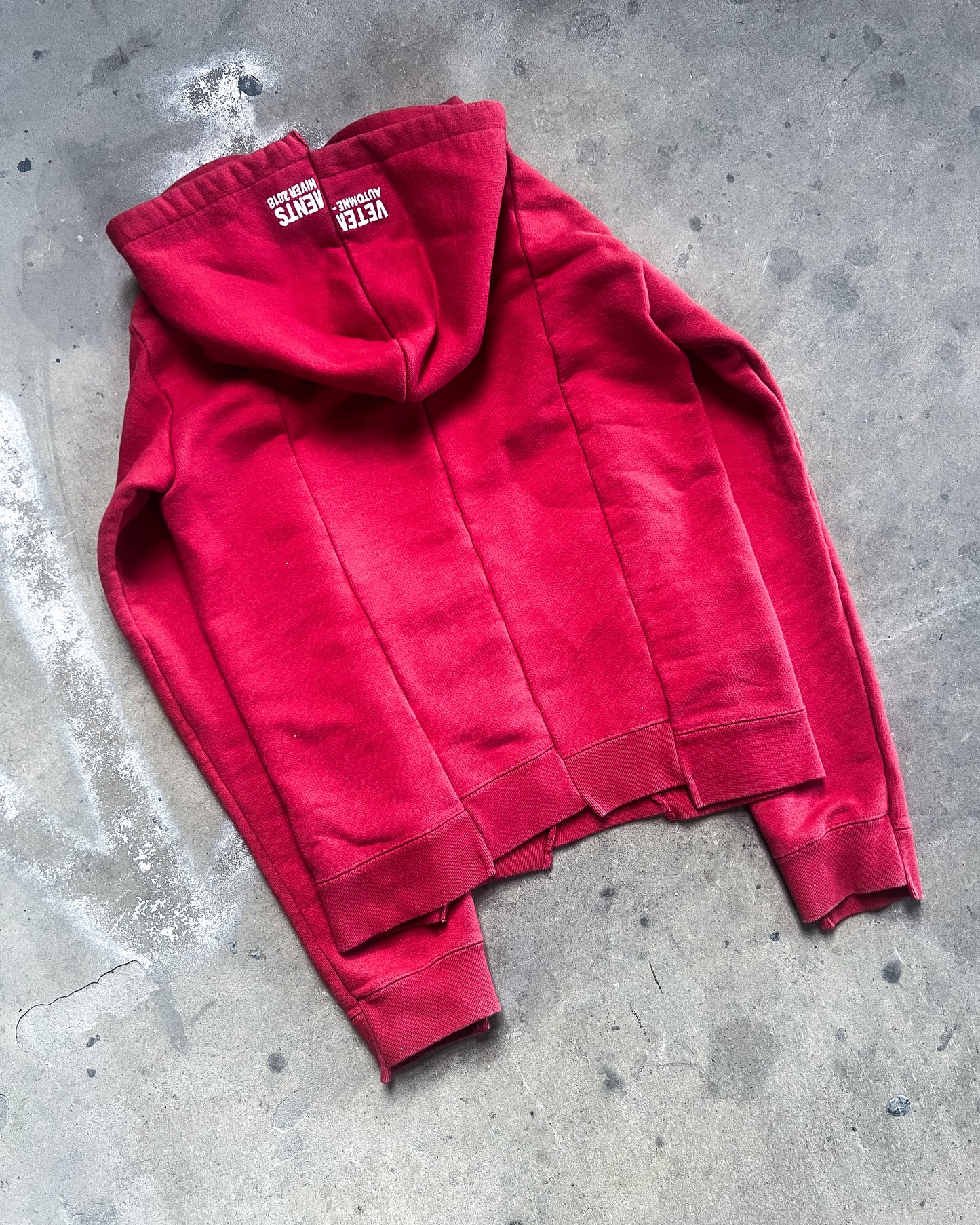 A/W18 RED ANTWERPEN HOODIE
