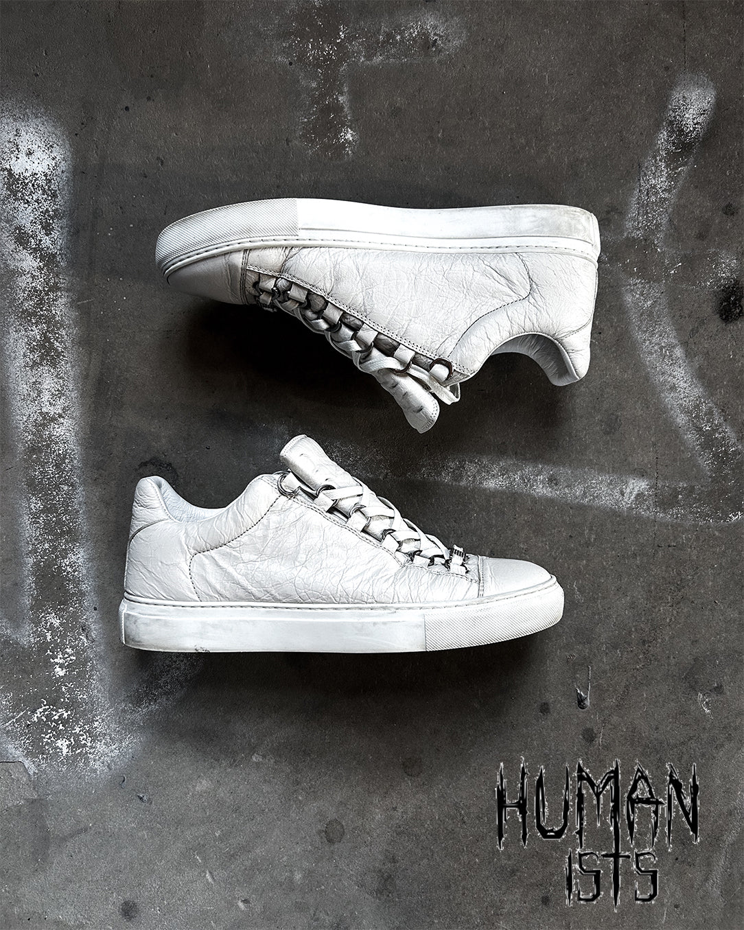 WHITE ARENA LOW