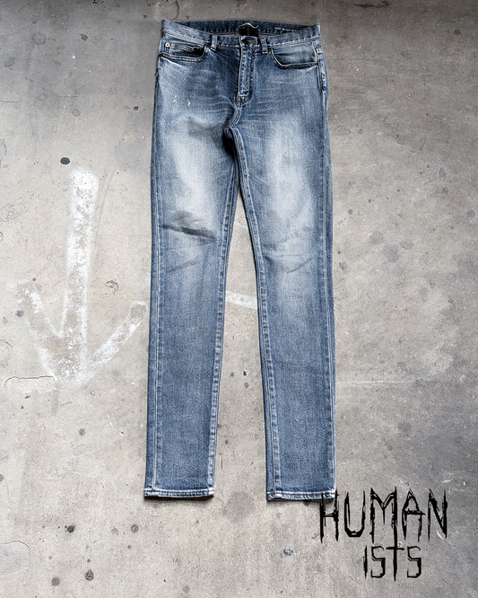 FW16 BLUE LIGHT WASH DENIM