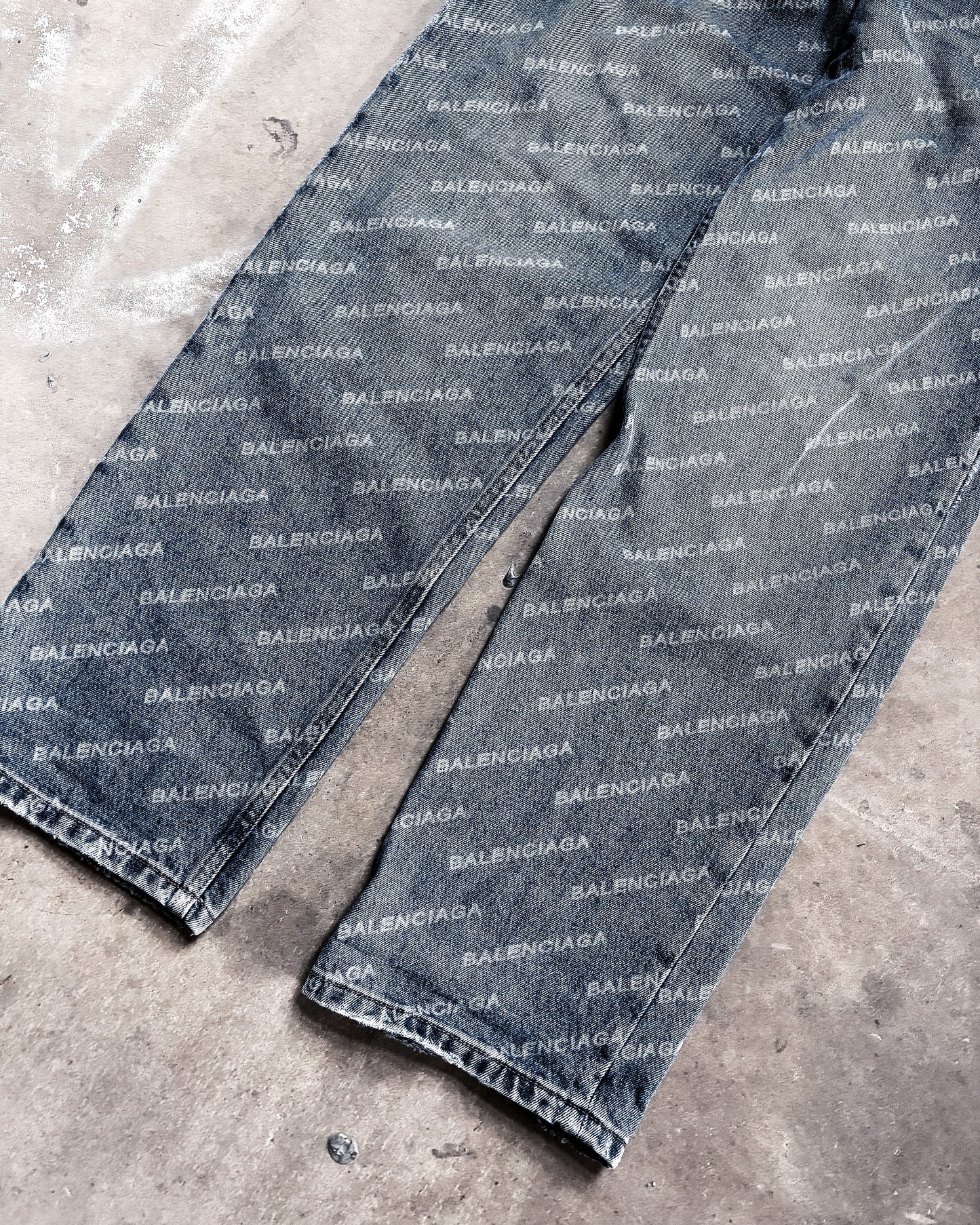F/W22 MONOGRAM BAGGY DENIM