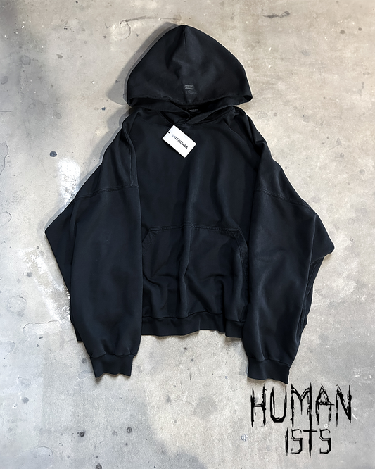 FW22 EXCLUSIVE SPORTY B HOODIE