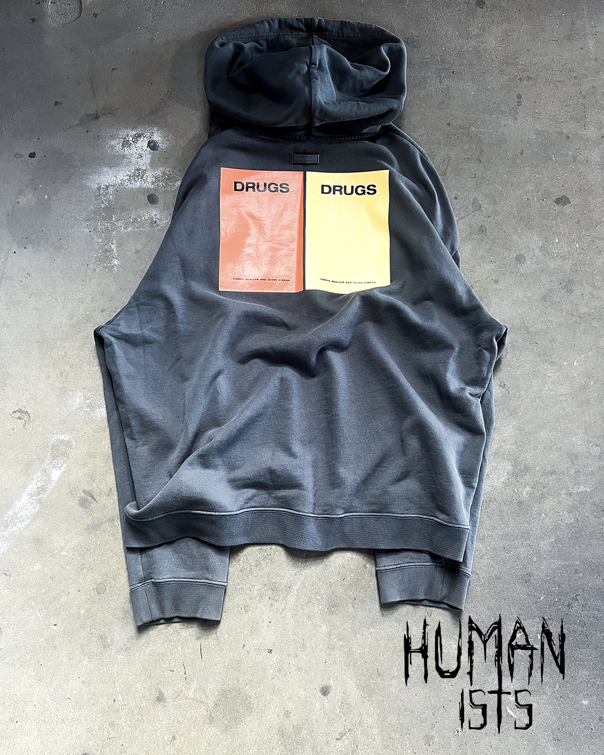 A/W18 DRUGS HOODIE