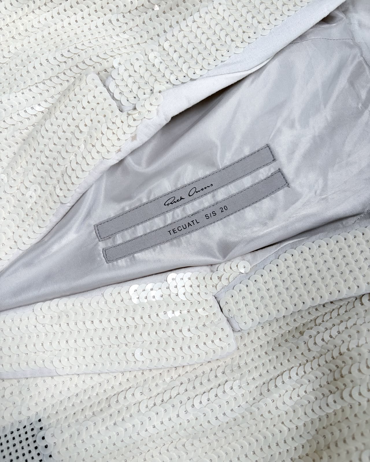 S/S20 CREAM SEQUIN BOMBER