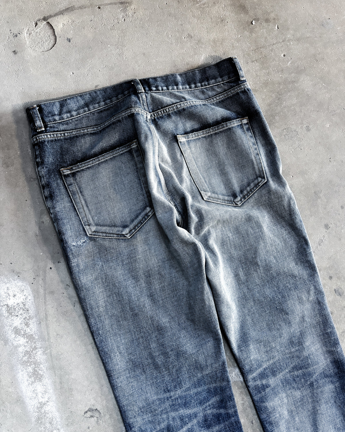 F/W18 BLUE WASHED D02 DENIM