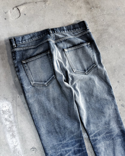 F/W18 BLUE WASHED D02 DENIM