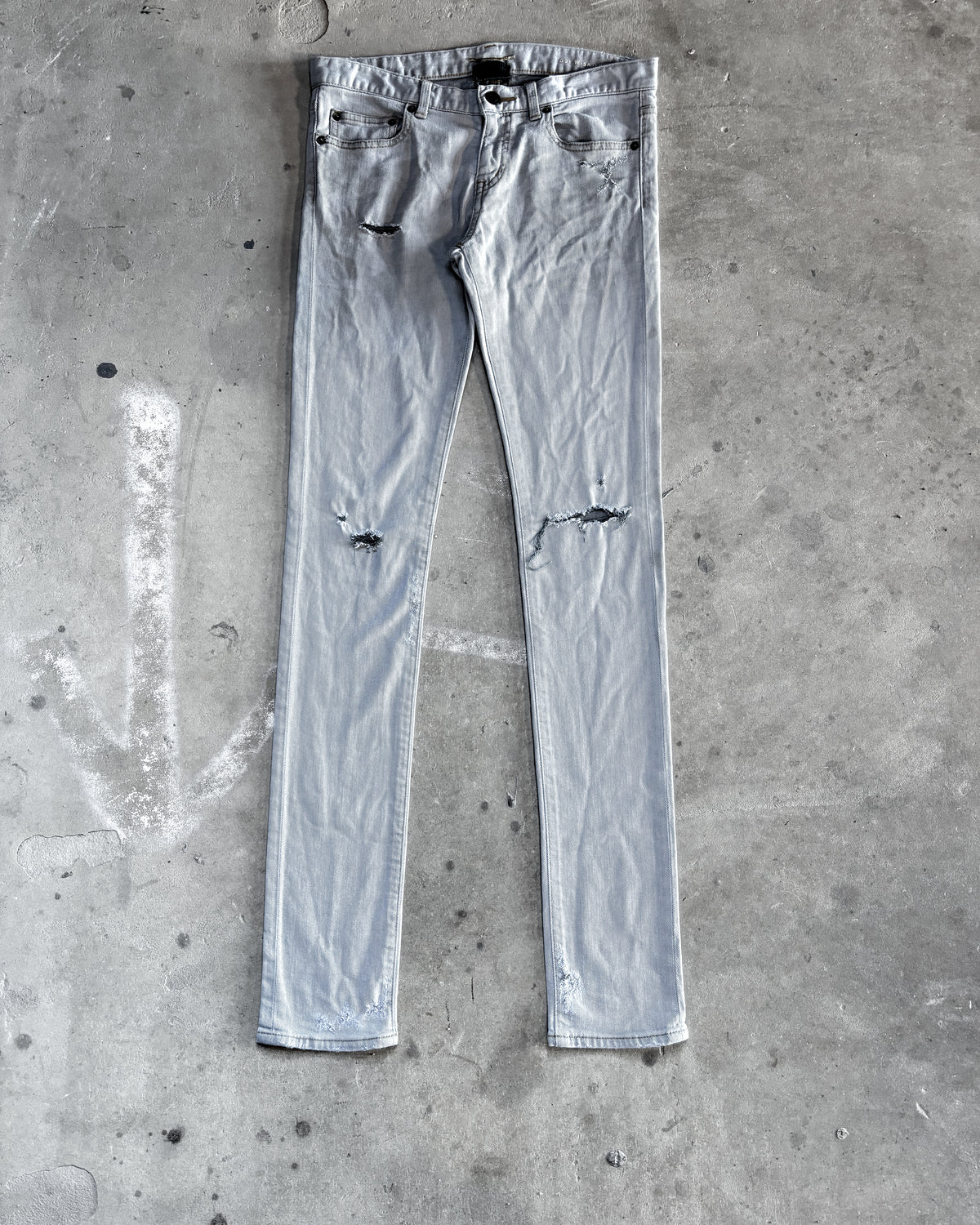 S/S14 GREY DISTRESSED D01 DENIM