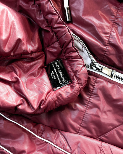 METAL HOOD BADGE PUFFER JACKET
