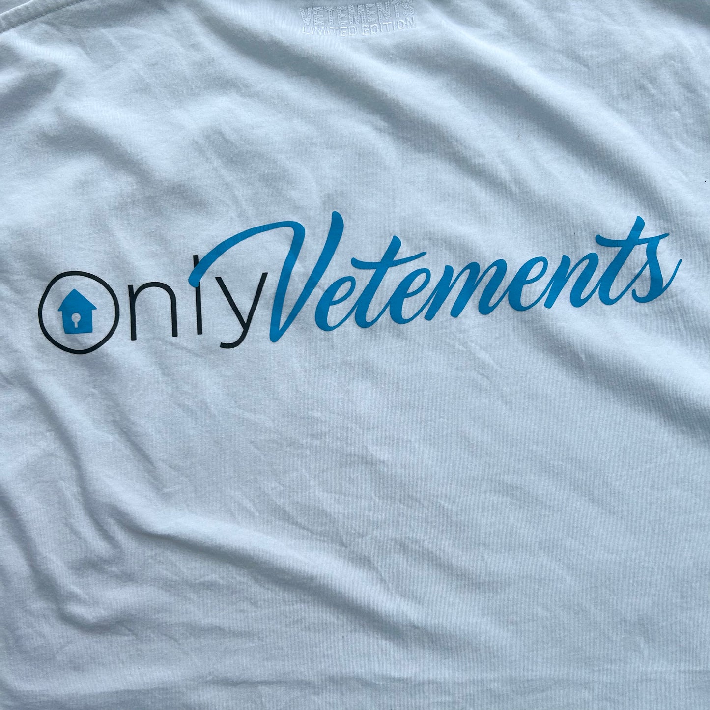 VETEMENTS ONLYFANS T-SHIRT