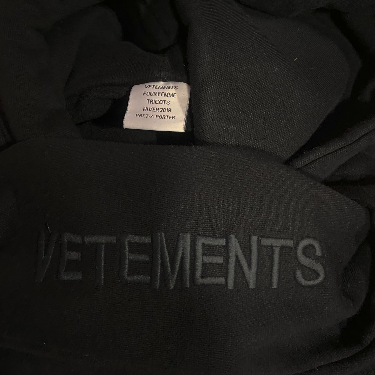 VETEMENTS SUNDAY HOODIE