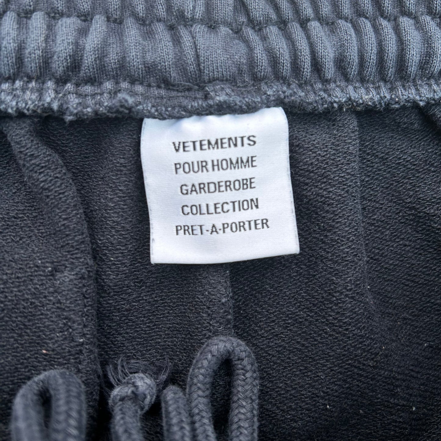 VETEMENTS ‘HAUTE COUTURE’ SWEATSUIT