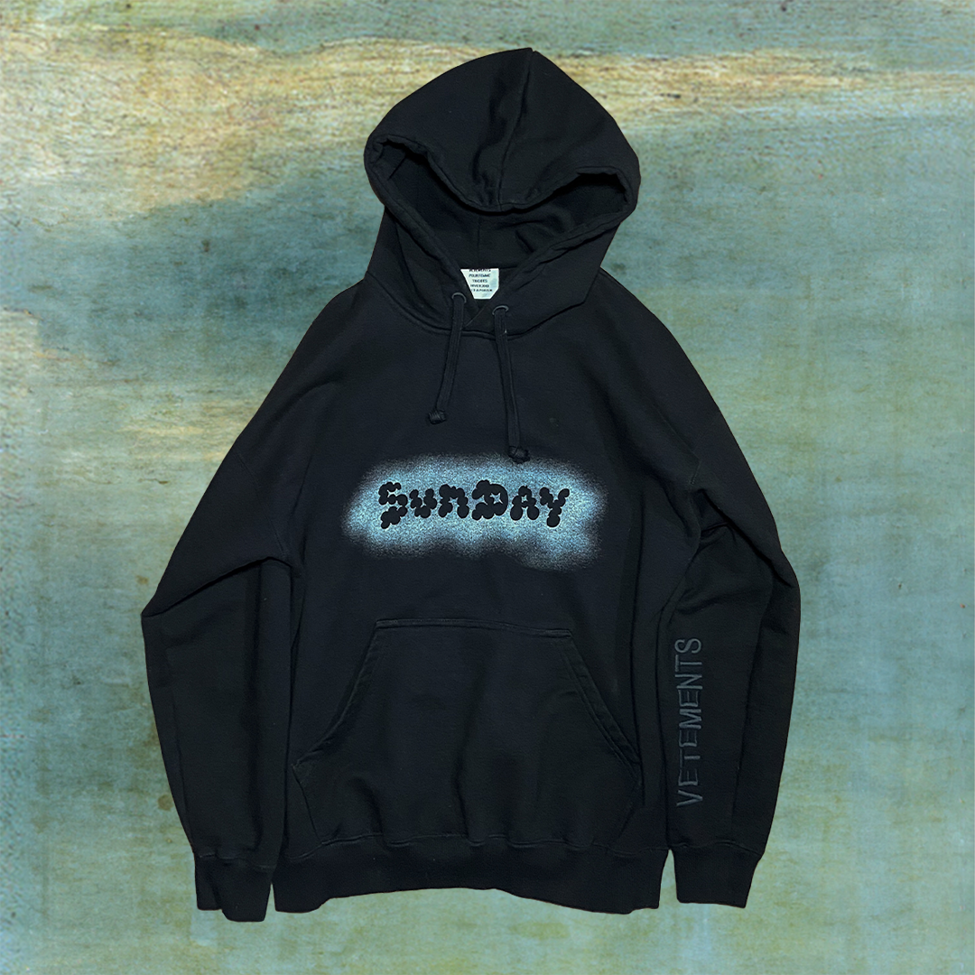 VETEMENTS SUNDAY HOODIE