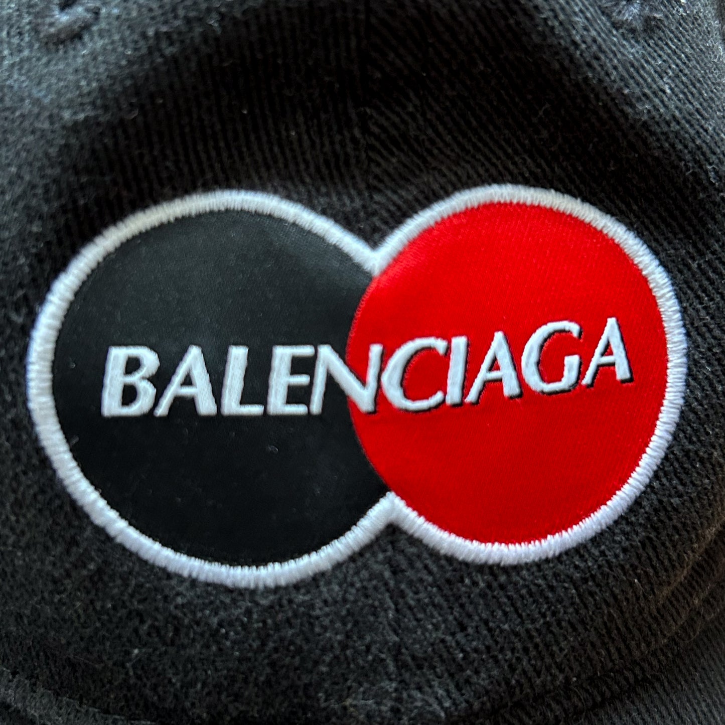 BALENCIAGA SS20 MASTERCARD HAT